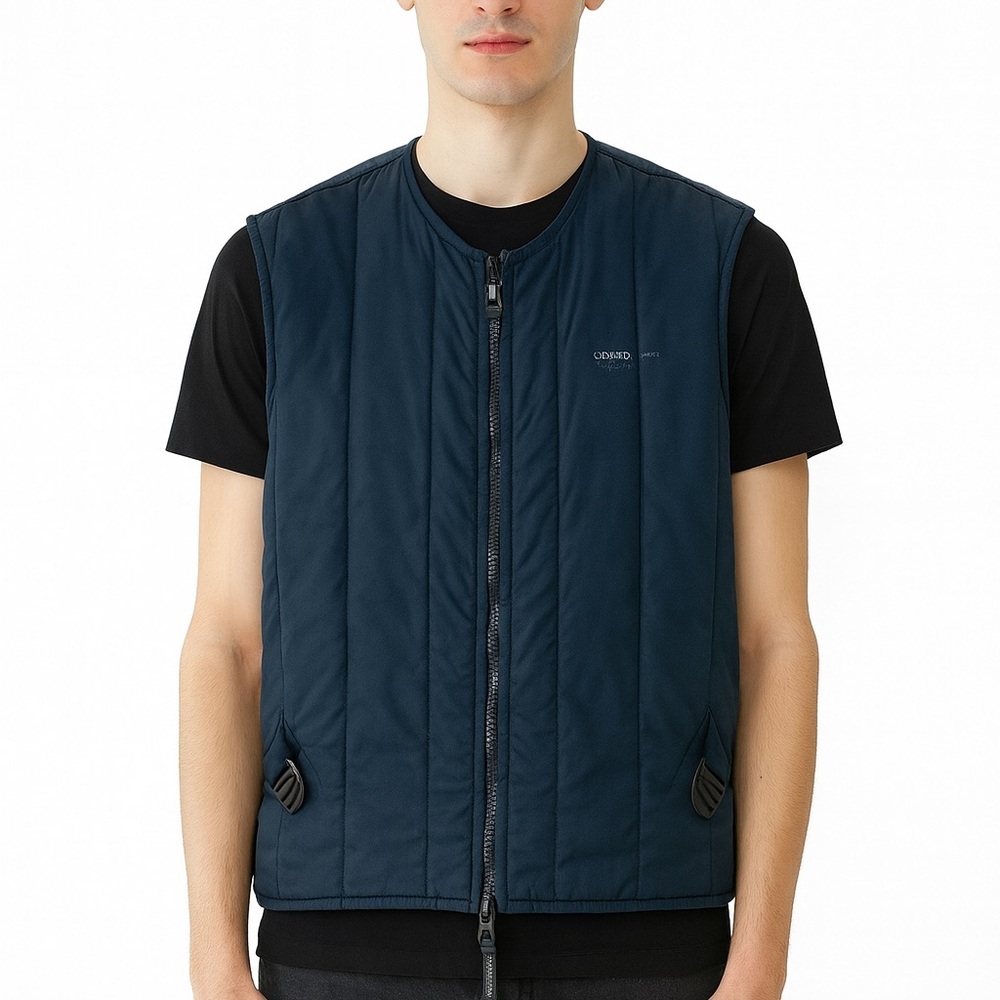 Giorgio Armani Neve quilt padded vest luxury winter ski collection
